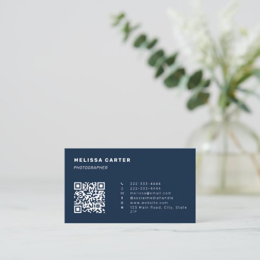 Minimalistische Visitekaartjes | QR-code & Logo |  (Staand voorkant)