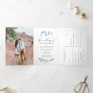 Minimalistische waterverf groen bruiloft alles in  drieluik uitnodiging