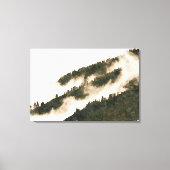 Minimalistische Waterverf Misty Mountain Landscape Canvas Afdruk (Voorkant)