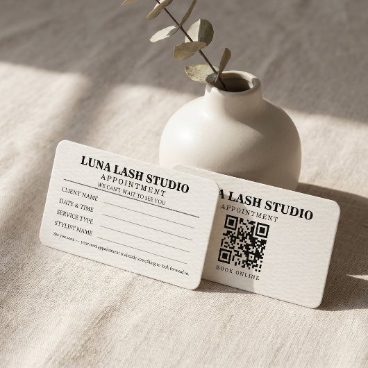 Minimalistische Wimpernstudio met QR-code Boek Onl Afsprakenkaartje