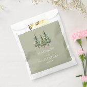 Minimalistische Winter Snowy Pine Tree Forest Wedd Bedankzakje (Gezegeld)
