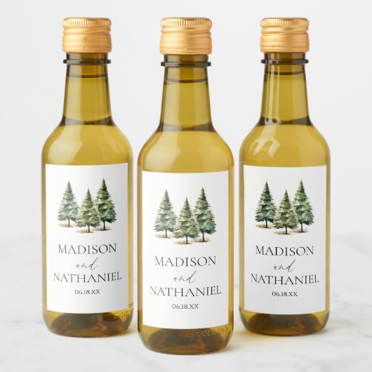 Minimalistische Winter Snowy Pine Tree Forest Wedd Wijn Etiket (Flessen)