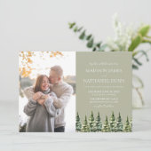 Minimalistische Winter Snowy Pine Trees Afbeelding Kaart (Staand voorkant)