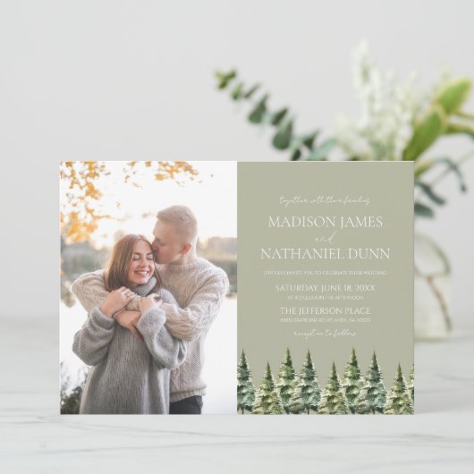 Minimalistische Winter Snowy Pine Trees Afbeelding Kaart (Staand voorkant)