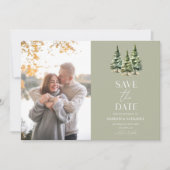 Minimalistische Winter Snowy Pine Trees Fotobruilo Save The Date (Voorkant)