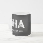 MINIMALISTISCHE WITTE DRIE LETTER MONOGRAM NAAM ZW MATGLAS KOFFIEMOK (Voorkant links)