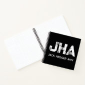 MINIMALISTISCHE WITTE DRIE-LETTER MONOGRAM NAAM ZW NOTITIEBOEK (Binnen)