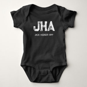 MINIMALISTISCHE WITTE DRIE-LETTER MONOGRAM NAAM ZW ROMPER