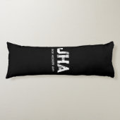 MINIMALISTISCHE WITTE DRIELETTERIGE MONOGRAM NAAM  LICHAAMSKUSSEN (Voorkant)