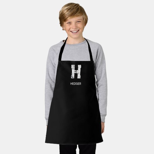 MINIMALISTISCHE WITTE ENKELVOUDIGE LETTER MONOGRAM SCHORT (Gedragen)