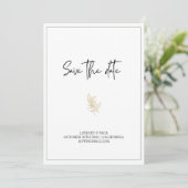 Minimalistische witte gouden trouwuitnodiging save the date (Staand voorkant)