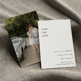 Minimalistische witte retro typemachine verticale save the date