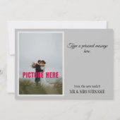 Minimalistische witte typografie foto licht grijs (Achterkant)