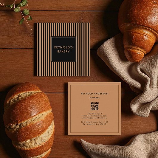 Minimalistische Zwart Bruine Strepen QR Code Bakke Vierkante Visitekaartje