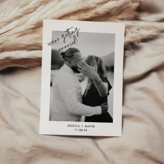 Minimalistische zwart-wit foto bruiloft save the date