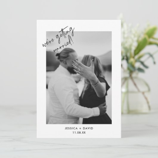 Minimalistische zwart-wit foto bruiloft save the date (Staand voorkant)