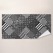 Minimalistische zwart-wit gemengde patroon stijl badhanddoek (Badhanddoek)