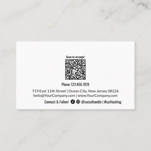 Minimalistische zwart-wit Logo Social Media QR-cod Klantenkaartje (Achterkant)