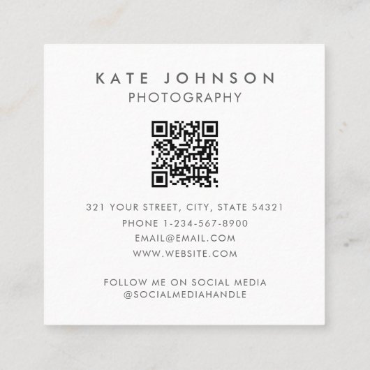 Minimalistische Zwart Wit Professionele Foto QR-co Vierkante Visitekaartje (Achterkant)