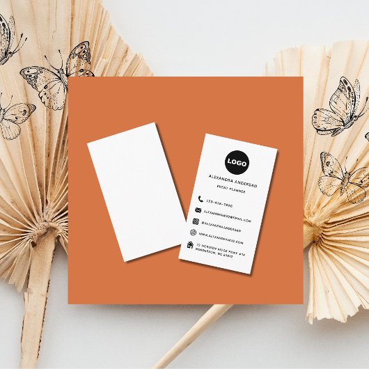 Minimalistische zwart-wit social media website Log Visitekaartje