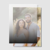 Minimalistische zwart-witte gradiëntoverlay vellum uitnodigingen (Offset (Koppel))