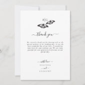 Minimalistische zwart witte vlinder monogram bruil bedankkaart (Voorkant)