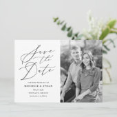 Minimalistische Zwarte Calligrafie Script Foto Save The Date (Staand voorkant)