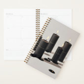 Minimalistische zwarte lijnkaarsen met kleine vlam planner (Display)