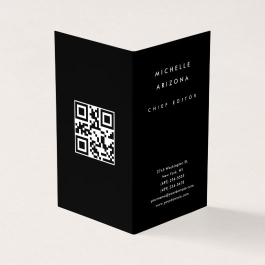 Minimalistische zwarte professionele scanbare QR-c Visitekaartje (Buitenkant)