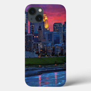 Minneapolis OogSnoep iPhone 13 Hoesje
