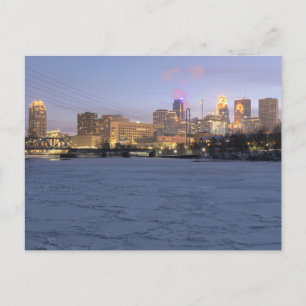 minneapolis skyline en diepgevroren mississippi, p briefkaart