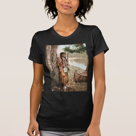 Minnehaha 1897 Native American Hiawatha T-shirt (Voorkant)