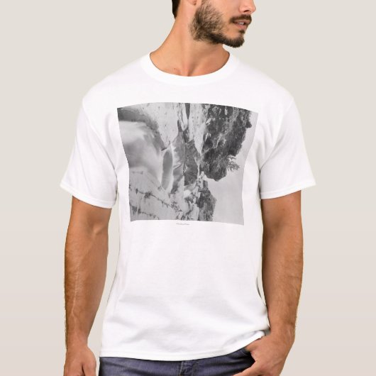 Minnekahta-Herfsten nabij Hot Springs-foto T-shirt (Voorkant)