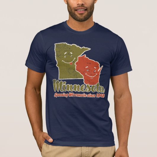 Minnesota Spooning Wisconsin Shirt (Voorkant)