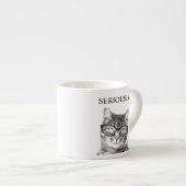Minneste kat met serieuze brillen op maat espresso kop (Voorkant rechts)