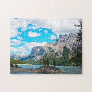 Minnewanka-meer in Canada. Legpuzzel