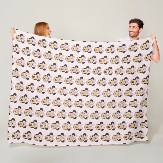 Minnie Fleece Blanket (In situ)