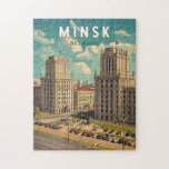 Minsk Wit-Rusland Illustratie Reizen Art Vintage Legpuzzel<br><div class="desc">Minsk retro vector reisontwerp. Minsk,  de hoofdstad van Wit-Rusland,  combineert architectuur uit het Sovjettijdperk,  een bruisend stadsleven en een rijk cultureel erfgoed.</div>