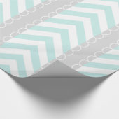 Mint blauw, grijs, wit Chevron strepen patroon Cadeaupapier (Hoek)