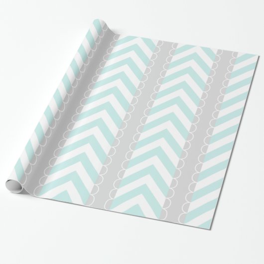 Mint blauw, grijs, wit Chevron strepen patroon Cadeaupapier (Uitgerold)
