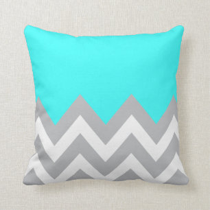 Mint Blue met grijze en witte Chevron Kussen