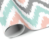 Mint Coral Gray Zigzags Ikat Pattern Cadeaupapier (Rol Hoek)