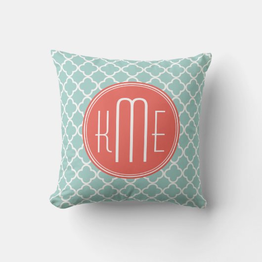 Mint en Coral Quatrefoil met aangepast Monogram Kussen (Voorkant)