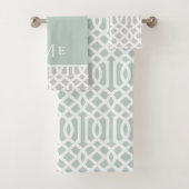 Mint en Gray Trellis Monogram | bewerkbare kleuren Bad Handdoek (Insitu)