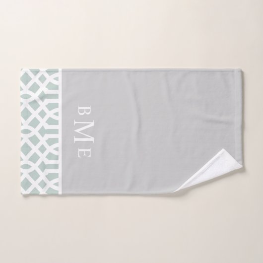 Mint en Gray Trellis Monogram | bewerkbare kleuren Bad Handdoek (Handdoek)