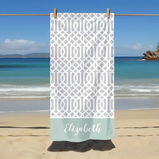 Mint en Gray Trellis Monogram | bewerkbare kleuren Strandlaken