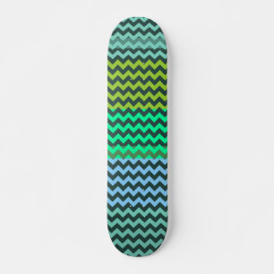 Mint en groen Chevron Zigzag Stripe Pattern Persoonlijk Skateboard