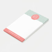 Mint en koraal Chevrons Aangepast monogram Post-it® Notes (Schuin)