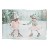 Mint en Roze Meisjes Schaatsen - Winter Scene Kussensloop (Achterkant)