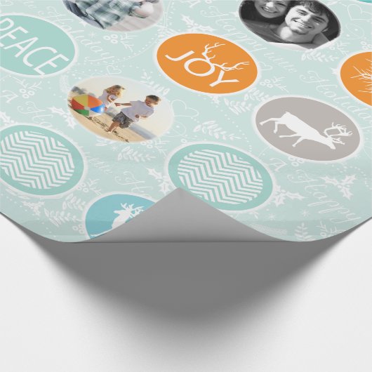 Mint Family Photo Reindeer Kerstmis Merry Bright Cadeaupapier (Hoek)